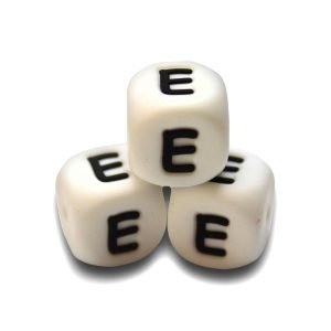 Силіконова буква, літера намистина “Е”